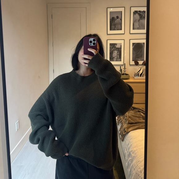 REVOLVE Sweaters - Revolve Olive Green Sweater